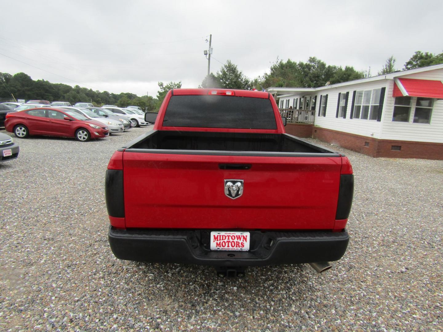 2016 Red RAM 1500 Tradesman Regular Cab SWB 2WD (3C6JR6AG8GG) with an 3.6L V6 DOHC 24V FFV engine, Automatic transmission, located at 15016 S Hwy 231, Midland City, AL, 36350, (334) 983-3001, 31.306210, -85.495277 - Photo#5