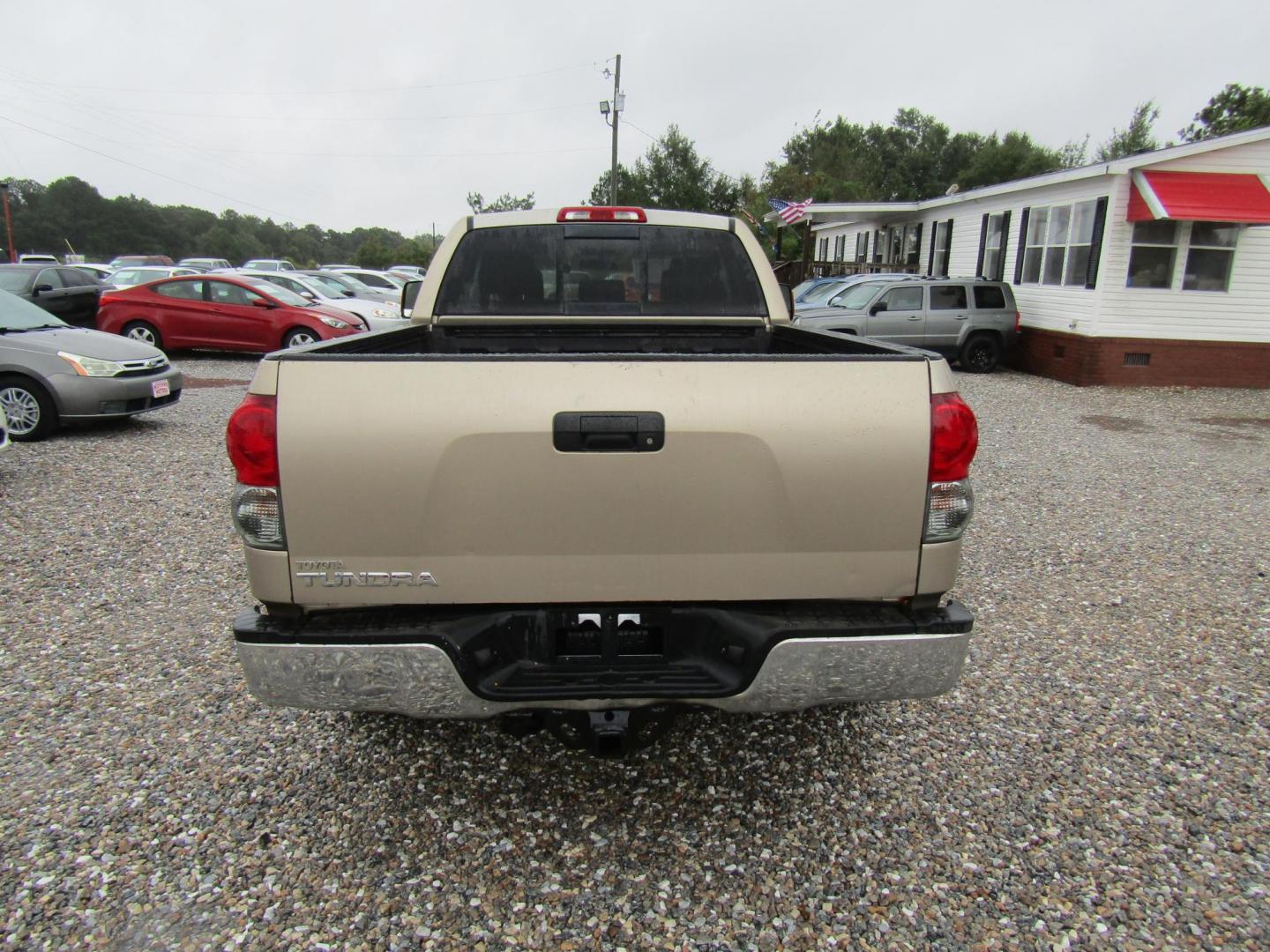 2007 Tan Toyota Tundra SR5 Double Cab 6AT 2WD (5TBRV54157S) with an 5.7L V8 DOHC 32V engine, Automatic transmission, located at 15016 S Hwy 231, Midland City, AL, 36350, (334) 983-3001, 31.306210, -85.495277 - Photo#5