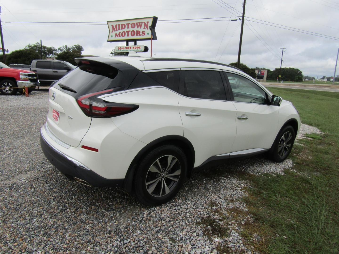 2019 White /Tan Nissan Murano Platinum FWD (5N1AZ2MJ5KN) with an 3.5L V6 DOHC 24V engine, Automatic transmission, located at 15016 S Hwy 231, Midland City, AL, 36350, (334) 983-3001, 31.306210, -85.495277 - Photo#7