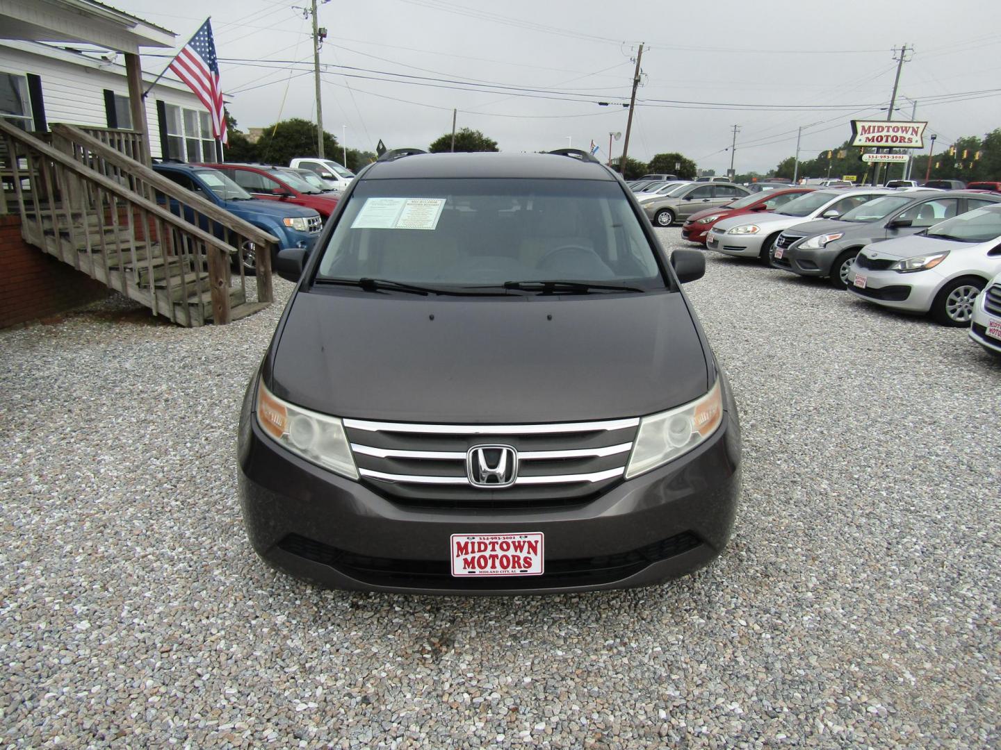 2012 Gray Honda Odyssey EX (5FNRL5H4XCB) with an 3.5L V6 SOHC 24V engine, Automatic transmission, located at 15016 S Hwy 231, Midland City, AL, 36350, (334) 983-3001, 31.306210, -85.495277 - Photo#1