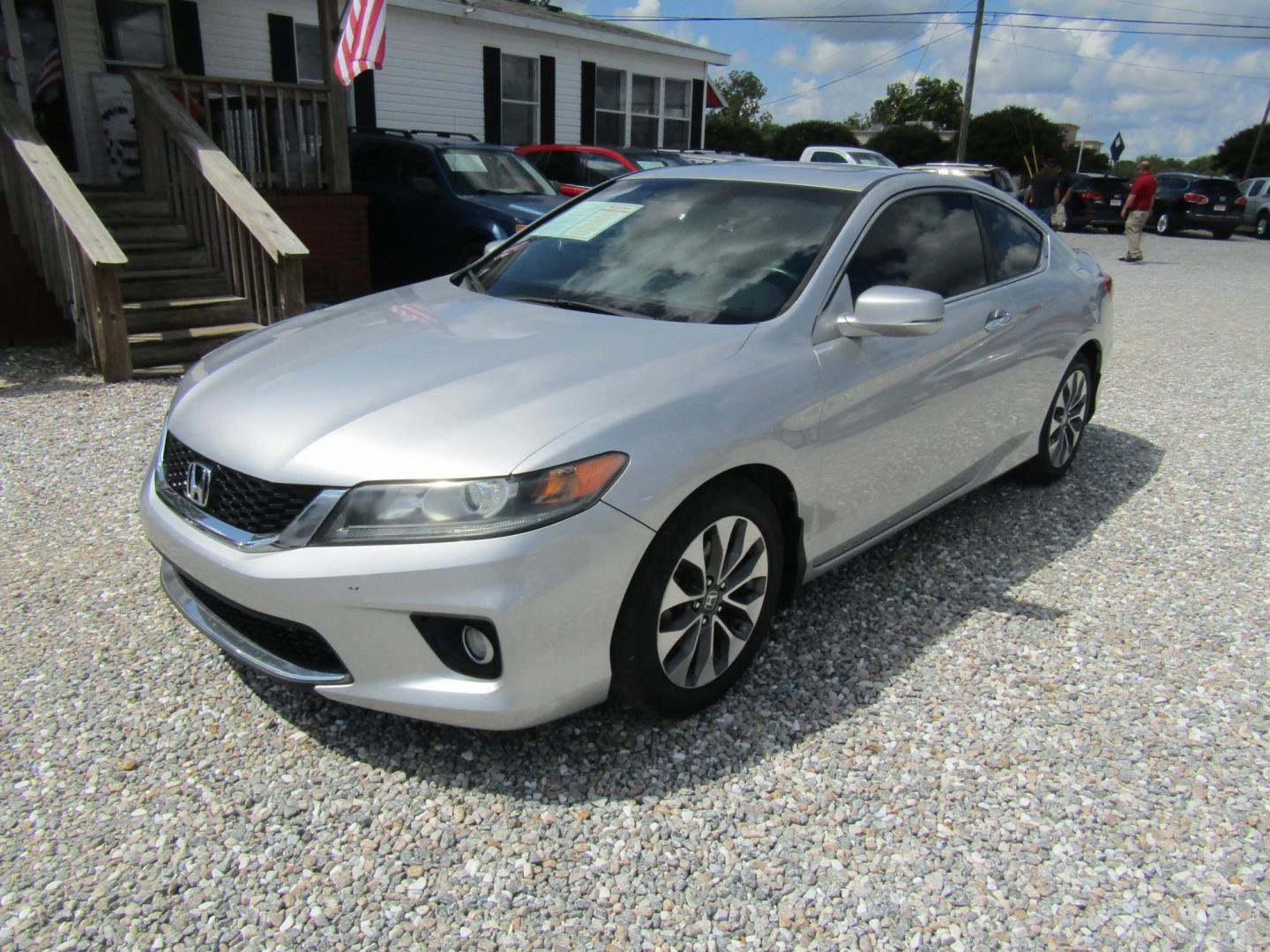 2013 Silver Honda Accord EX-L Coupe CVT (1HGCT1B88DA) with an 2.4L L4 DOHC 16V engine, Automatic transmission, located at 15016 S Hwy 231, Midland City, AL, 36350, (334) 983-3001, 31.306210, -85.495277 - Photo#1