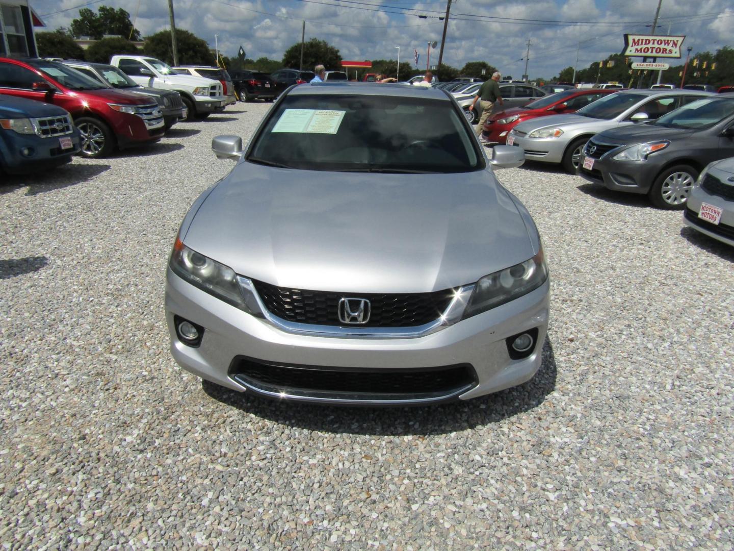 2013 Silver Honda Accord EX-L Coupe CVT (1HGCT1B88DA) with an 2.4L L4 DOHC 16V engine, Automatic transmission, located at 15016 S Hwy 231, Midland City, AL, 36350, (334) 983-3001, 31.306210, -85.495277 - Photo#2