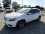 2019 White Jeep Cherokee Latitude Plus FWD (1C4PJLLB8KD) with an 2.4L L4 DOHC 16V engine, Automatic transmission, located at 15016 S Hwy 231, Midland City, AL, 36350, (334) 983-3001, 31.306210, -85.495277 - Photo#2