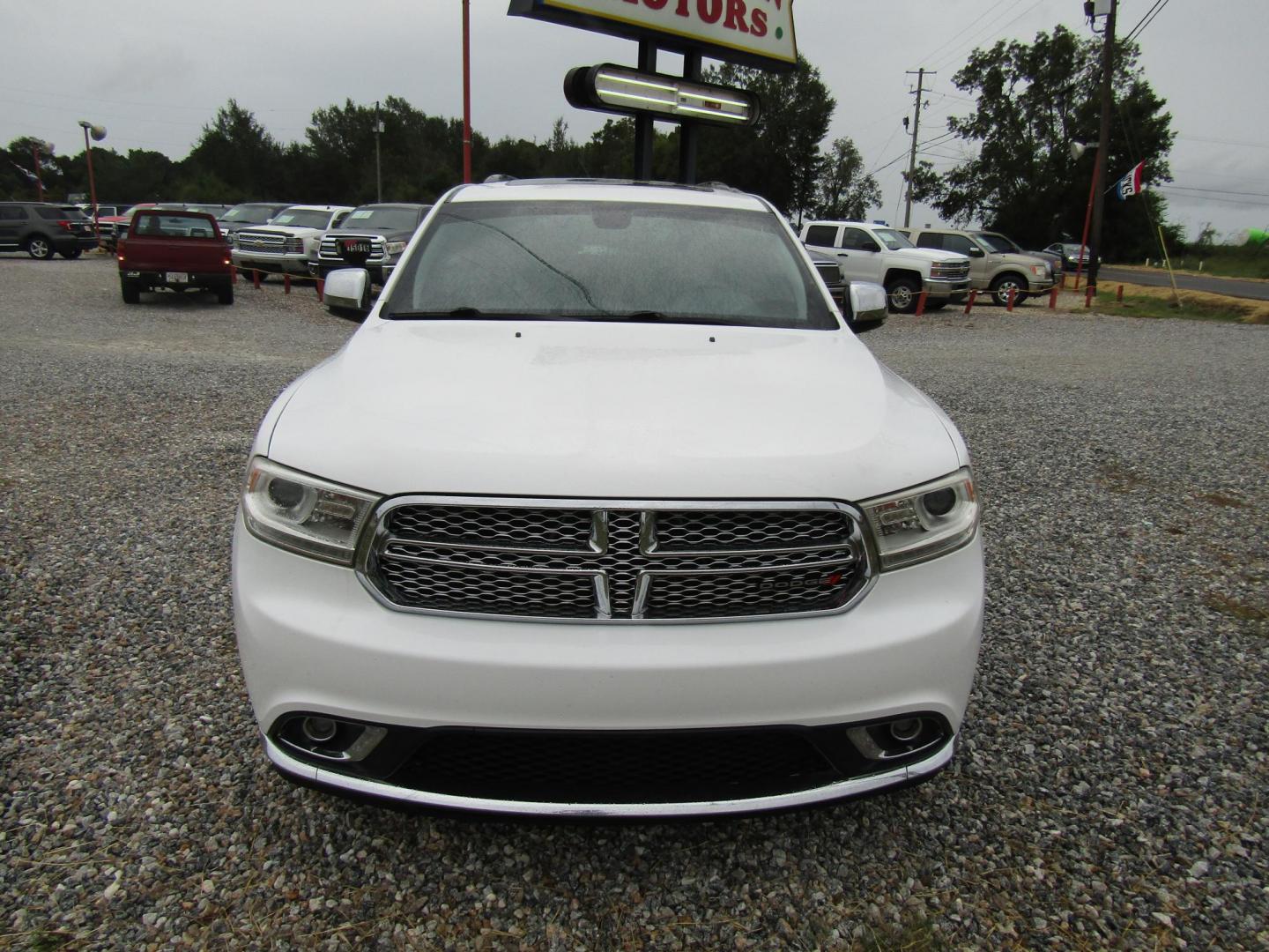 2015 White Dodge Durango Citadel 2WD (1C4RDHEG0FC) with an 3.6L V6 DOHC 24V engine, Automatic transmission, located at 15016 S Hwy 231, Midland City, AL, 36350, (334) 983-3001, 31.306210, -85.495277 - Photo#1