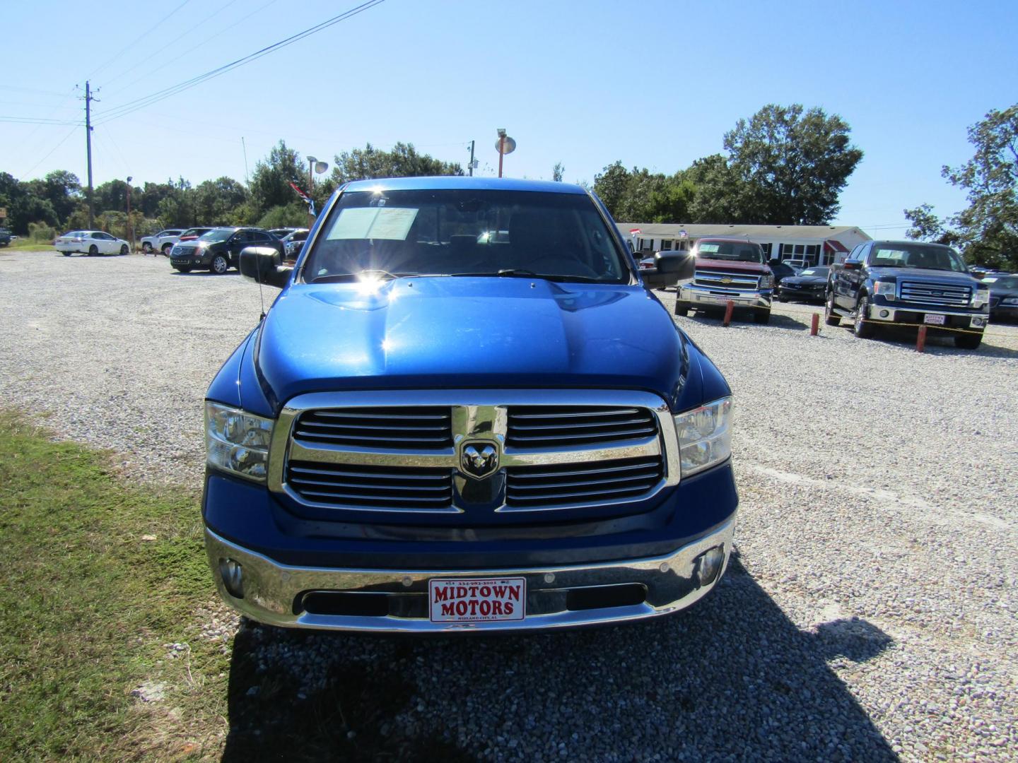 2017 Blue RAM 1500 SLT Crew Cab SWB 2WD (1C6RR6LGXHS) with an 3.6L V6 DOHC 24V FFV engine, Automatic transmission, located at 15016 S Hwy 231, Midland City, AL, 36350, (334) 983-3001, 31.306210, -85.495277 - Photo#2