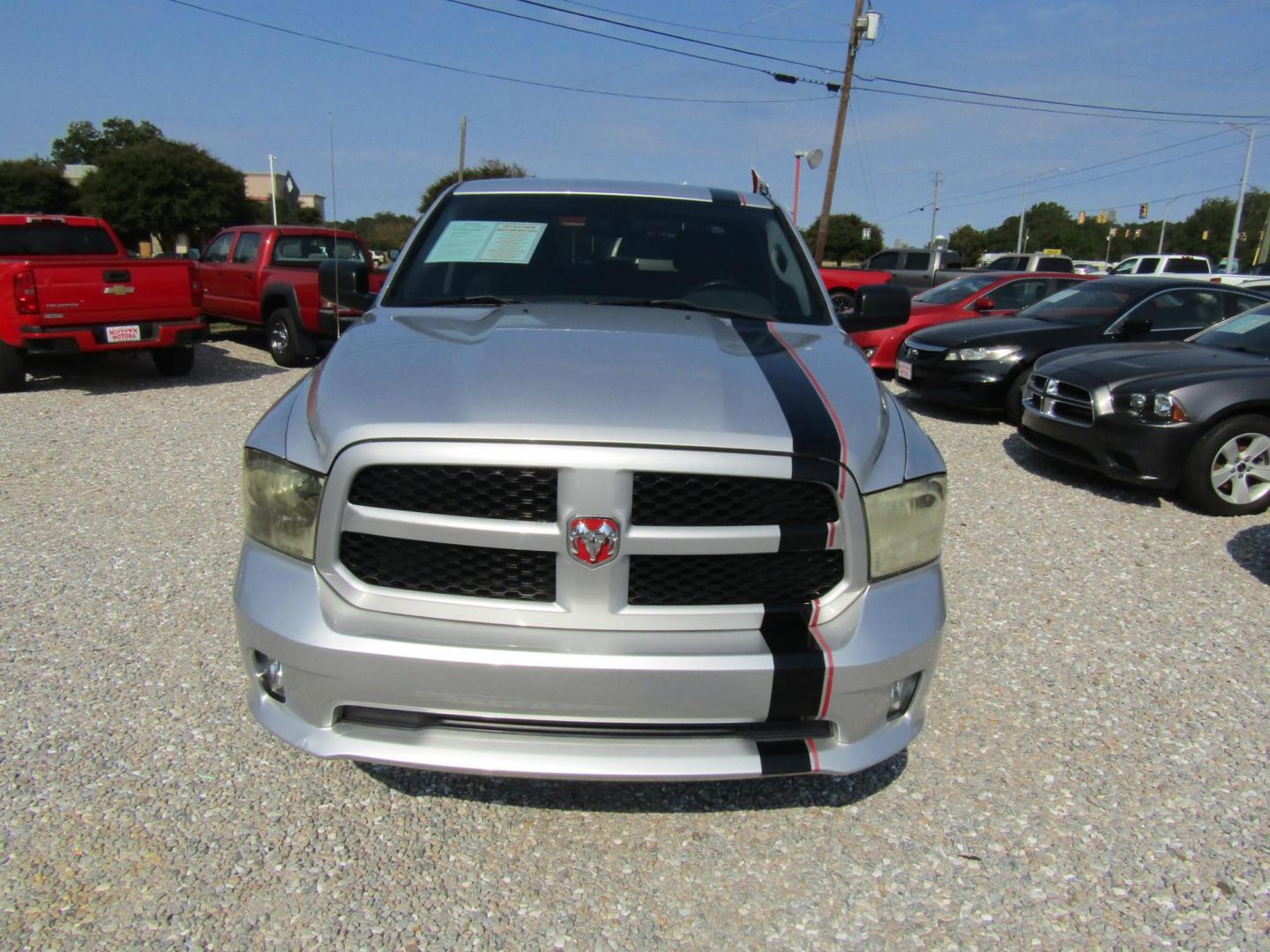 2015 Silver RAM 1500 Tradesman Crew Cab SWB 2WD (1C6RR6KTXFS) with an 5.7L V8 OHV 16V engine, Automatic transmission, located at 15016 S Hwy 231, Midland City, AL, 36350, (334) 983-3001, 31.306210, -85.495277 - Photo#1