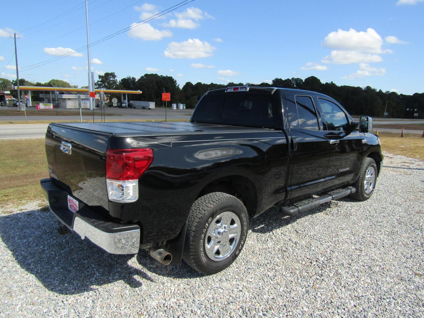 2012 Black Toyota Tundra Tundra-Grade 5.7L Double Cab 2WD (5TFRY5F16CX) with an 5.7L V8 DOHC 32V engine, Automatic transmission, located at 15016 S Hwy 231, Midland City, AL, 36350, (334) 983-3001, 31.306210, -85.495277 - Photo#6