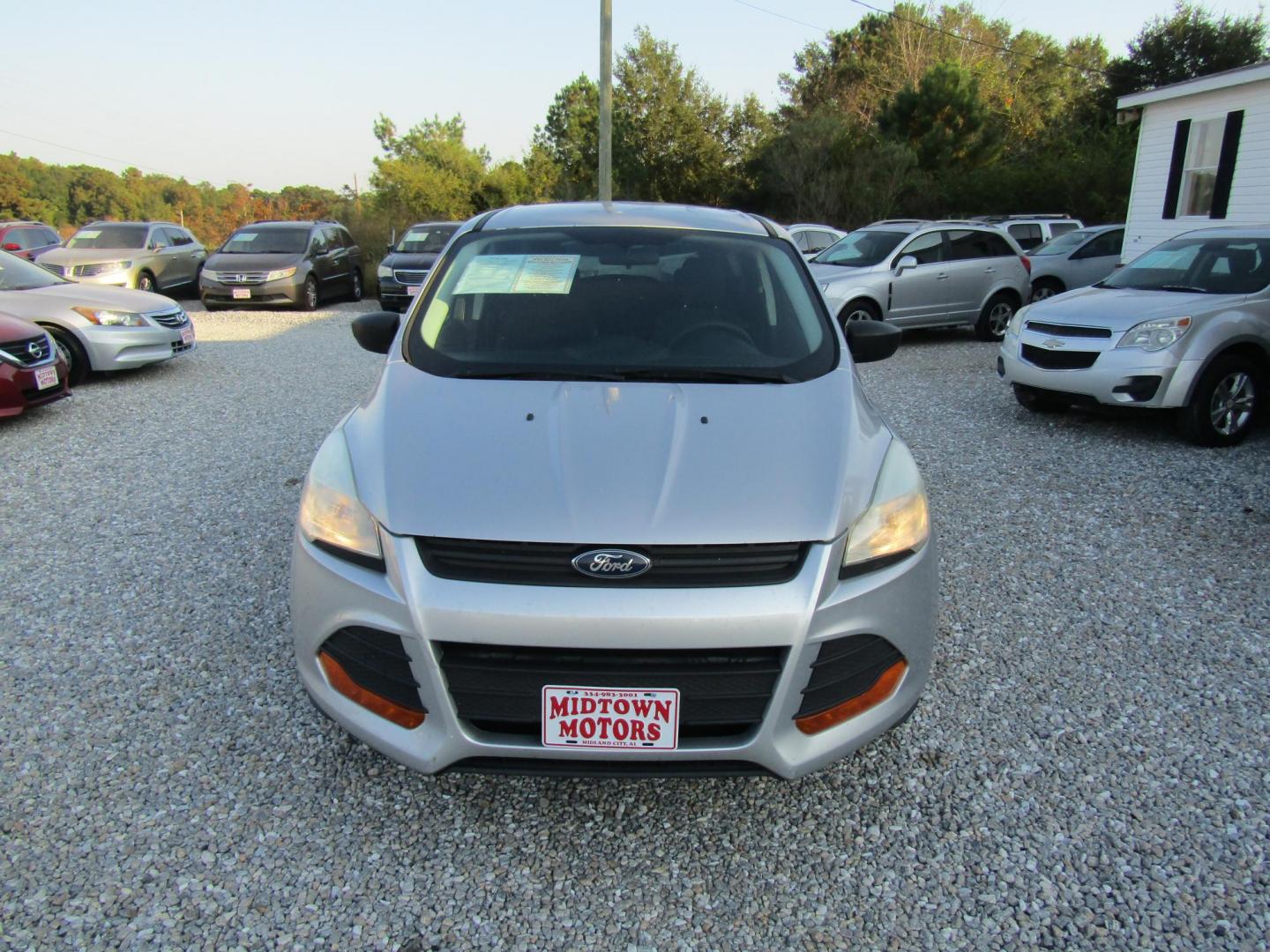 2016 Silver Ford Escape S FWD (1FMCU0F72GU) with an 2.5L L4 DOHC 16V engine, Automatic transmission, located at 15016 S Hwy 231, Midland City, AL, 36350, (334) 983-3001, 31.306210, -85.495277 - Photo#1