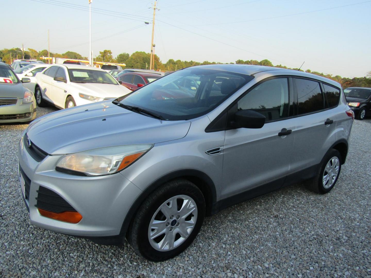 2016 Silver Ford Escape S FWD (1FMCU0F72GU) with an 2.5L L4 DOHC 16V engine, Automatic transmission, located at 15016 S Hwy 231, Midland City, AL, 36350, (334) 983-3001, 31.306210, -85.495277 - Photo#2