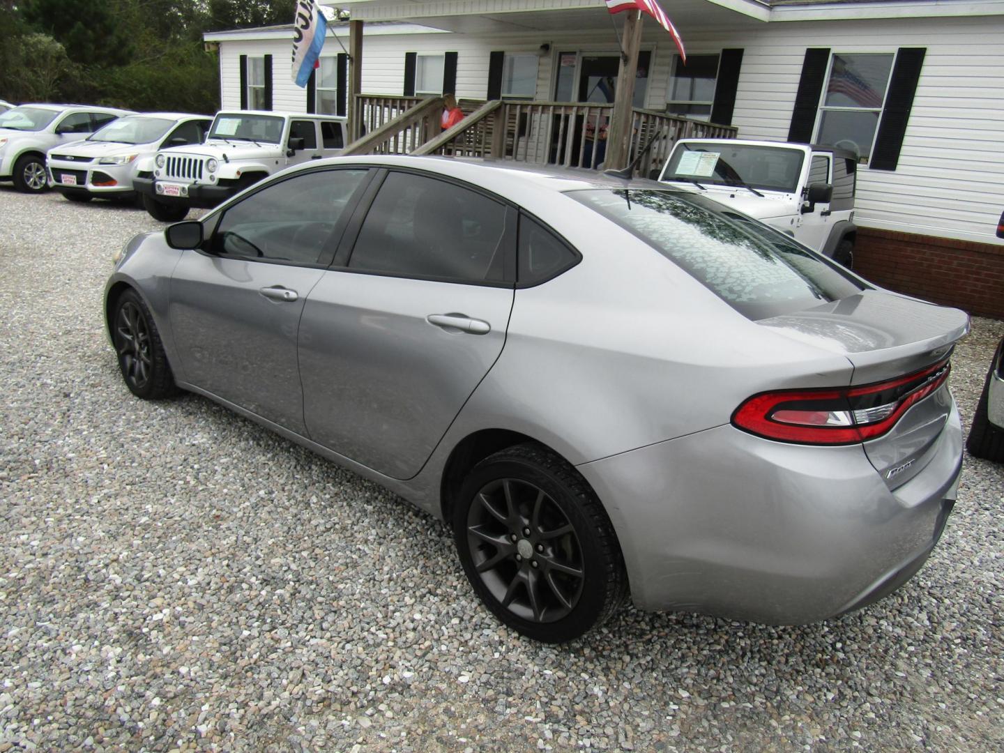 2015 Silver Dodge Dart SE (1C3CDFAA6FD) with an 2.0L L4 DOHC 16V TURBO engine, Automatic transmission, located at 15016 S Hwy 231, Midland City, AL, 36350, (334) 983-3001, 31.306210, -85.495277 - Photo#5