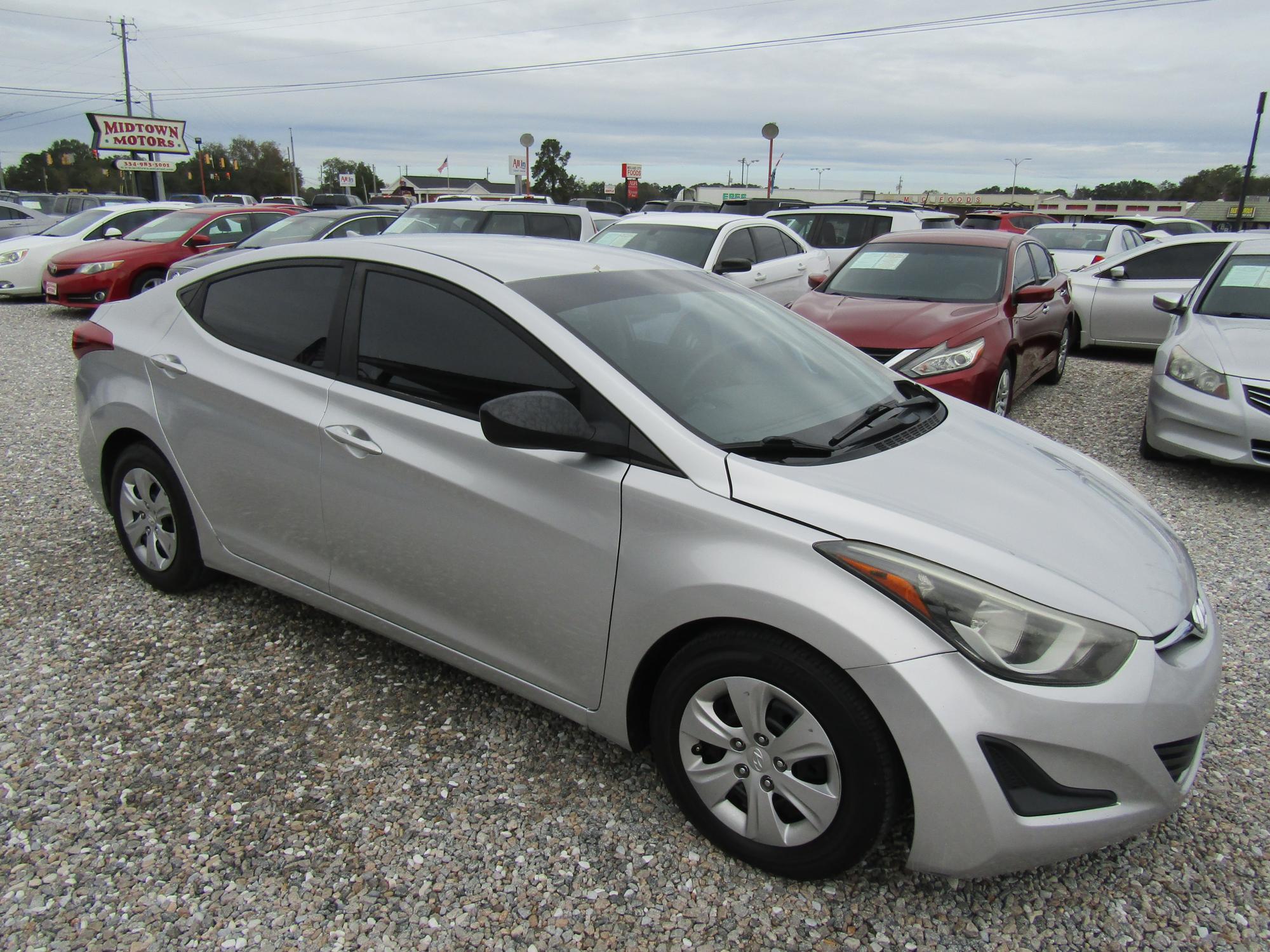 photo of 2016 Hyundai Elantra 