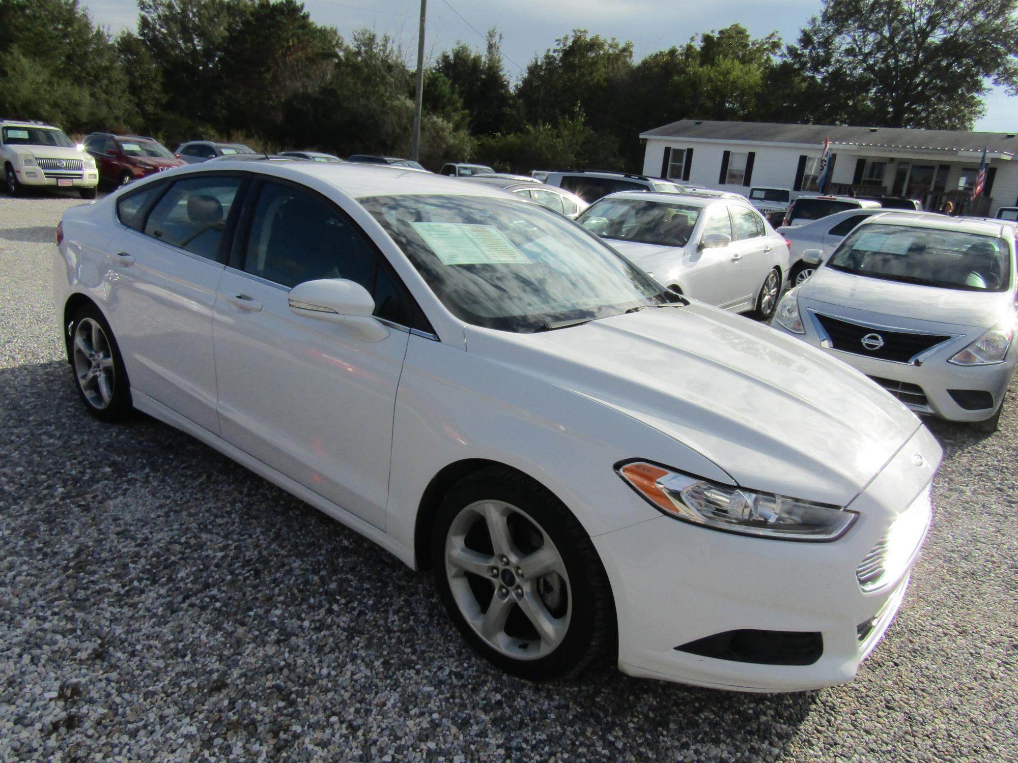 photo of 2015 Ford Fusion 