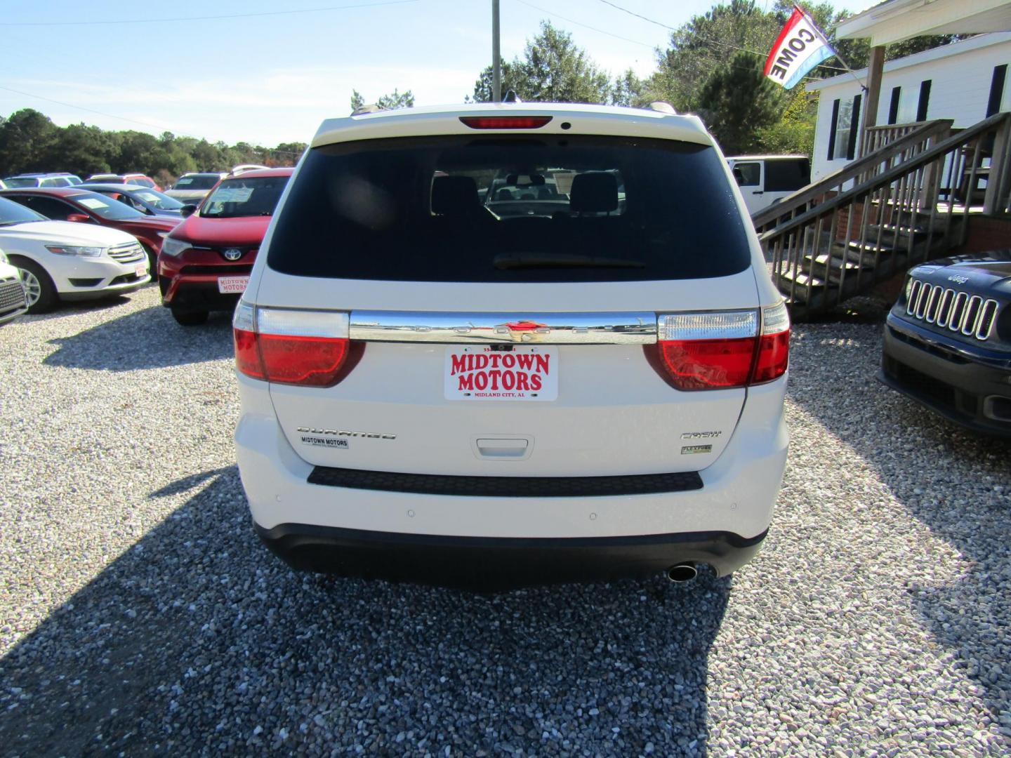 2011 White Dodge Durango Crew 2WD (1D4RD4GG9BC) with an 3.6L V6 DOHC 24V engine, Automatic transmission, located at 15016 S Hwy 231, Midland City, AL, 36350, (334) 983-3001, 31.306210, -85.495277 - Photo#6