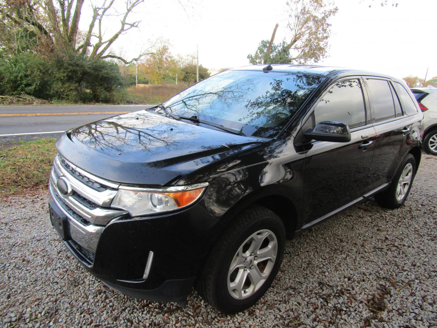 2013 Black Ford Edge SEL FWD (2FMDK3JC7DB) with an 3.5L V6 DOHC 24V engine, Automatic transmission, located at 15016 S Hwy 231, Midland City, AL, 36350, (334) 983-3001, 31.306210, -85.495277 - Photo#2