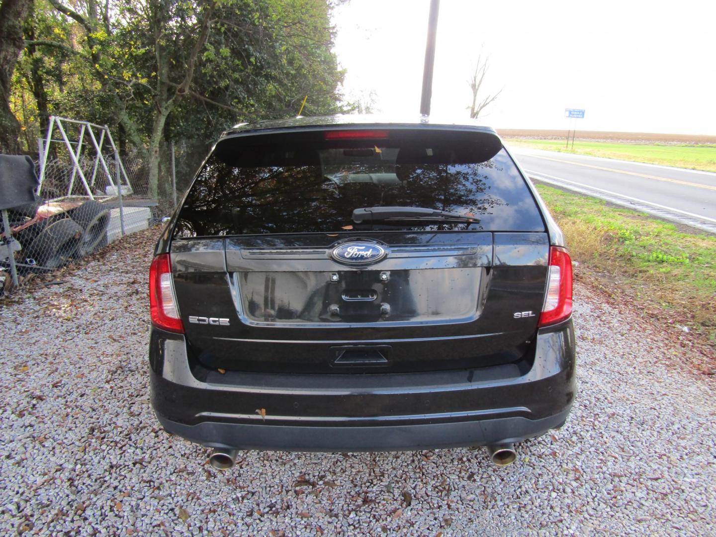 2013 Black Ford Edge SEL FWD (2FMDK3JC7DB) with an 3.5L V6 DOHC 24V engine, Automatic transmission, located at 15016 S Hwy 231, Midland City, AL, 36350, (334) 983-3001, 31.306210, -85.495277 - Photo#6