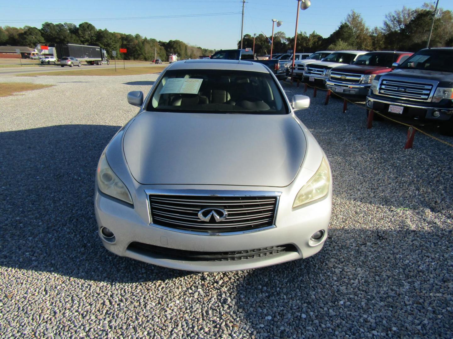 2011 Silver Infiniti M M37 (JN1BY1AP7BM) with an 3.7L V6 DOHC 24V engine, Automatic transmission, located at 15016 S Hwy 231, Midland City, AL, 36350, (334) 983-3001, 31.306210, -85.495277 - Photo#1