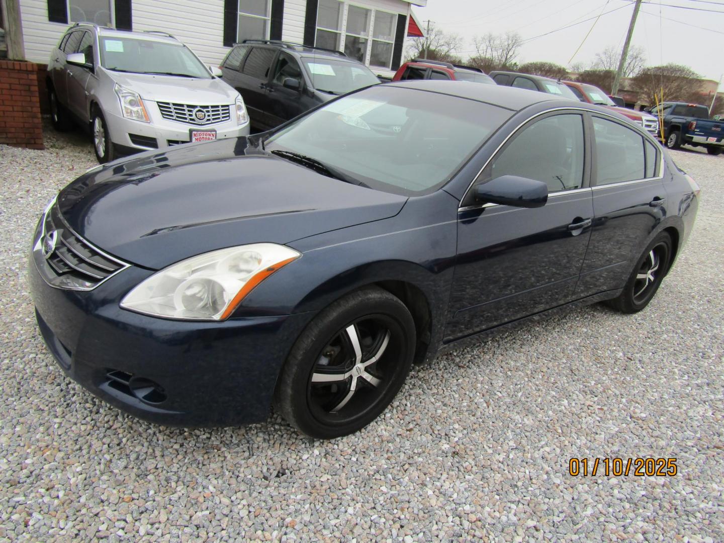 2012 Blue Nissan Altima 2.5 S (1N4AL2AP2CN) with an 2.5L L4 DOHC 16V engine, Automatic transmission, located at 15016 S Hwy 231, Midland City, AL, 36350, (334) 983-3001, 31.306210, -85.495277 - Photo#4