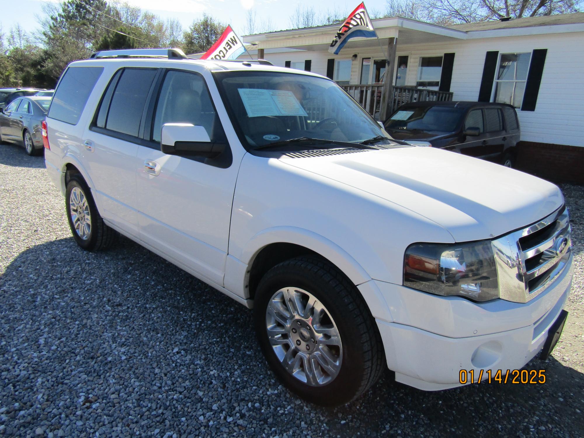 photo of 2014 Ford Expedition 