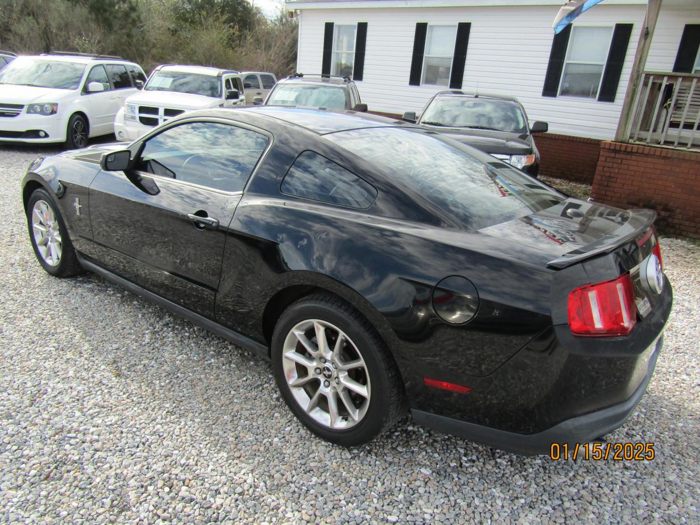 2011 Black Ford Mustang V6 Coupe (1ZVBP8AM5B5) with an 3.7L V6 DOHC 24V engine, Automatic transmission, located at 15016 S Hwy 231, Midland City, AL, 36350, (334) 983-3001, 31.306210, -85.495277 - Photo#3