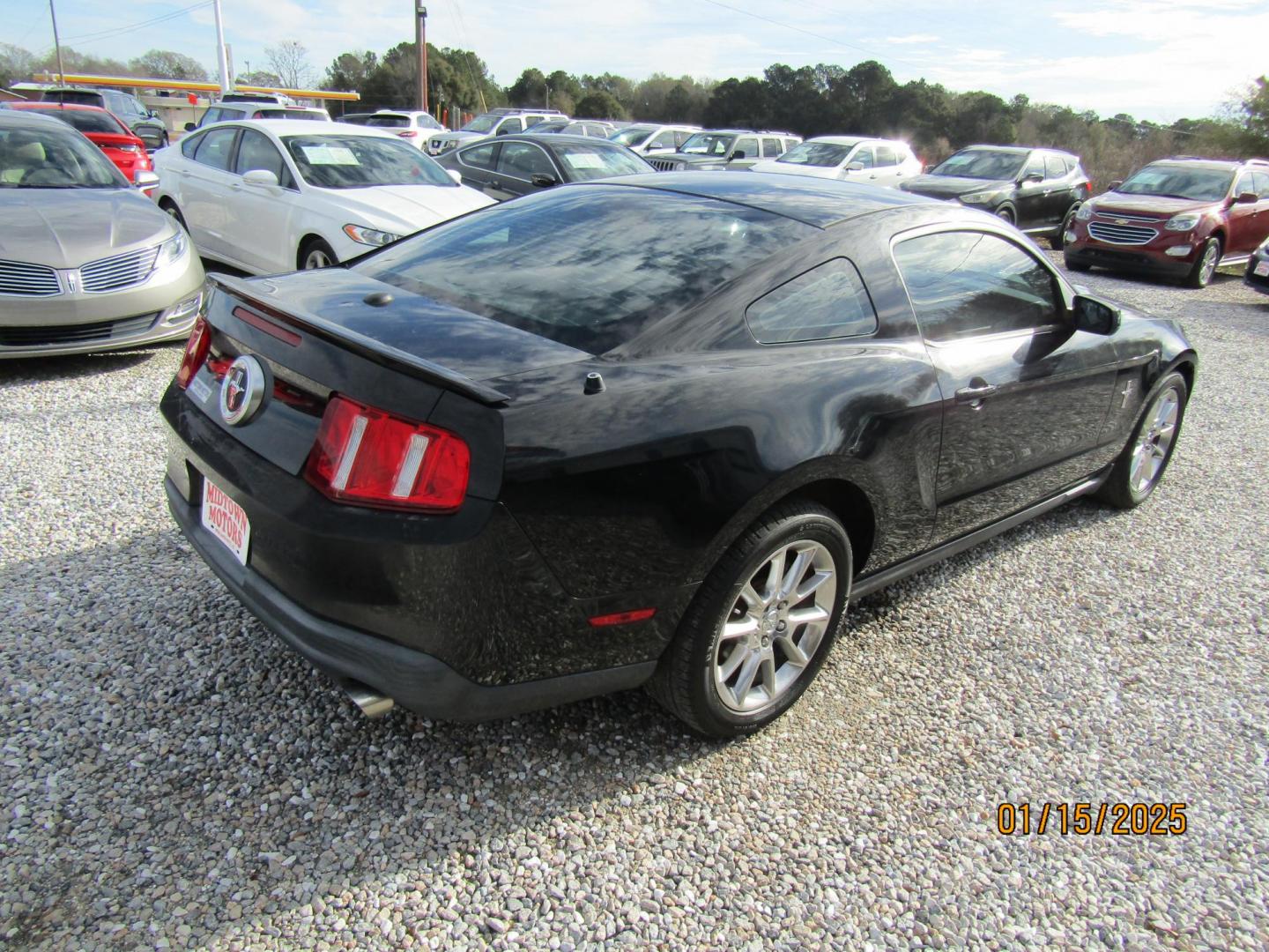 2011 Black Ford Mustang V6 Coupe (1ZVBP8AM5B5) with an 3.7L V6 DOHC 24V engine, Automatic transmission, located at 15016 S Hwy 231, Midland City, AL, 36350, (334) 983-3001, 31.306210, -85.495277 - Photo#7