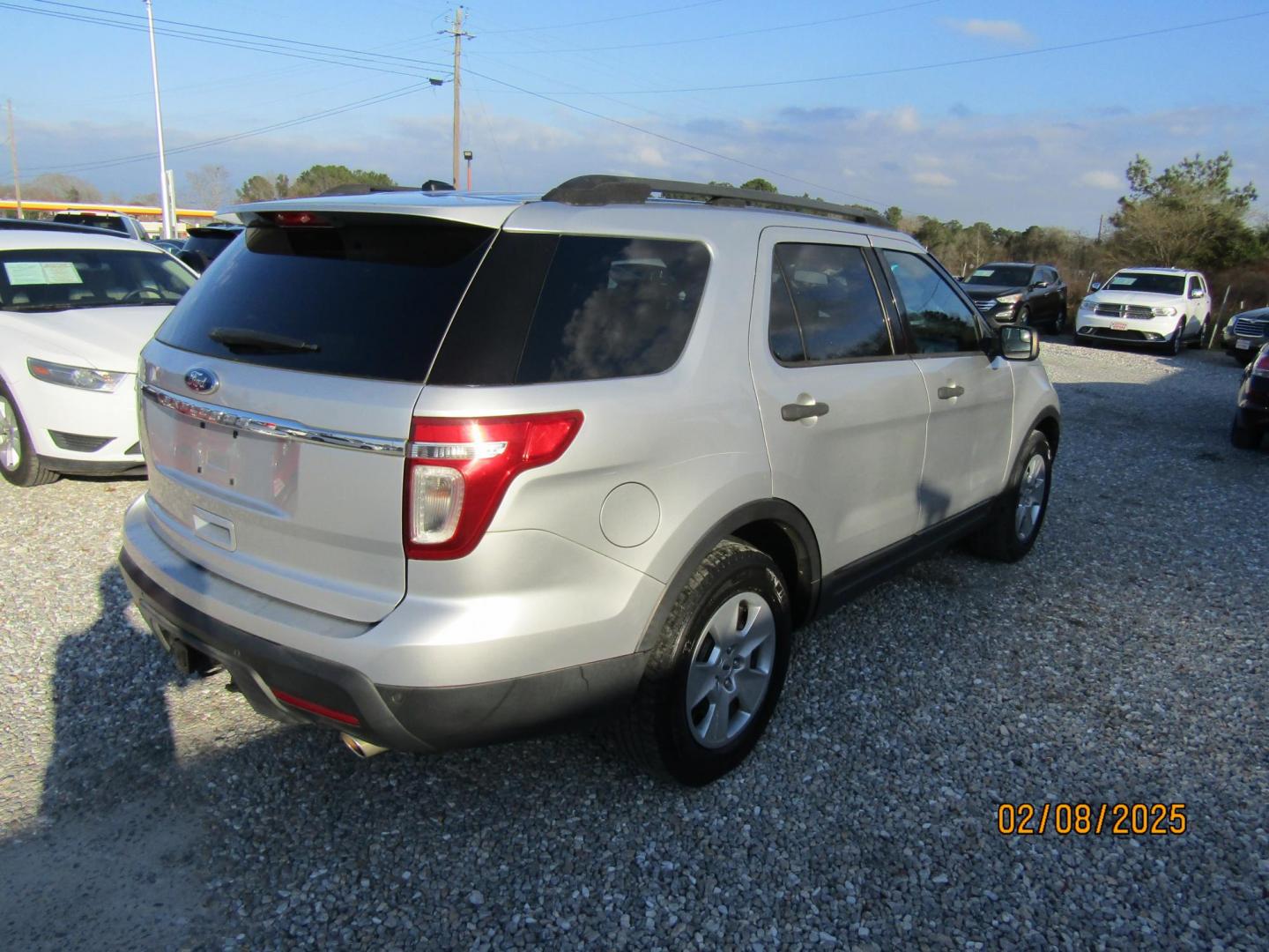 2012 Silver Ford Explorer Base FWD (1FMHK7B83CG) with an 3.5L V6 DOHC 24V engine, Automatic transmission, located at 15016 S Hwy 231, Midland City, AL, 36350, (334) 983-3001, 31.306210, -85.495277 - Photo#7