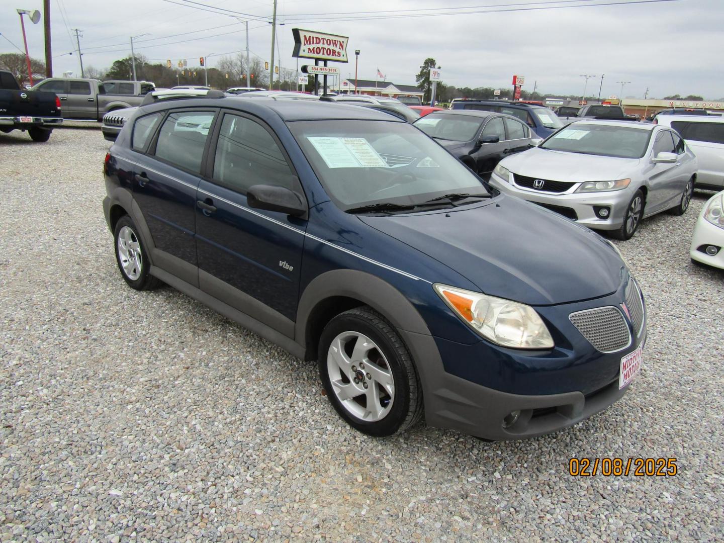 2008 Blue /Gray Pontiac Vibe Base (5Y2SL65878Z) with an 1.8L L4 DOHC 16V engine, Automatic transmission, located at 15016 S Hwy 231, Midland City, AL, 36350, (334) 983-3001, 31.306210, -85.495277 - Photo#0