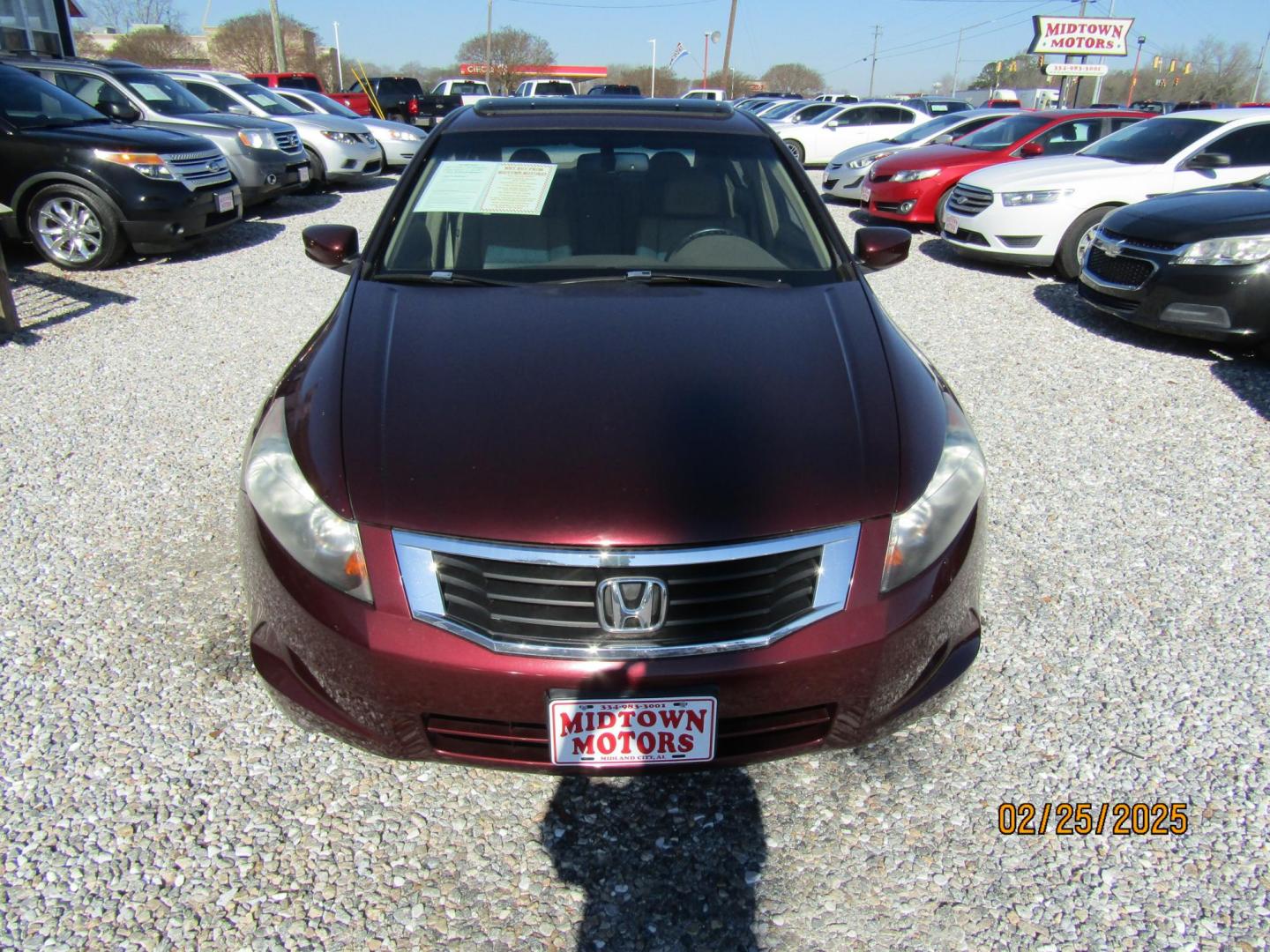 2009 Red Honda Accord EX-L Sedan AT (1HGCP26899A) with an 2.4L L4 DOHC 16V engine, Automatic transmission, located at 15016 S Hwy 231, Midland City, AL, 36350, (334) 983-3001, 31.306210, -85.495277 - Photo#1