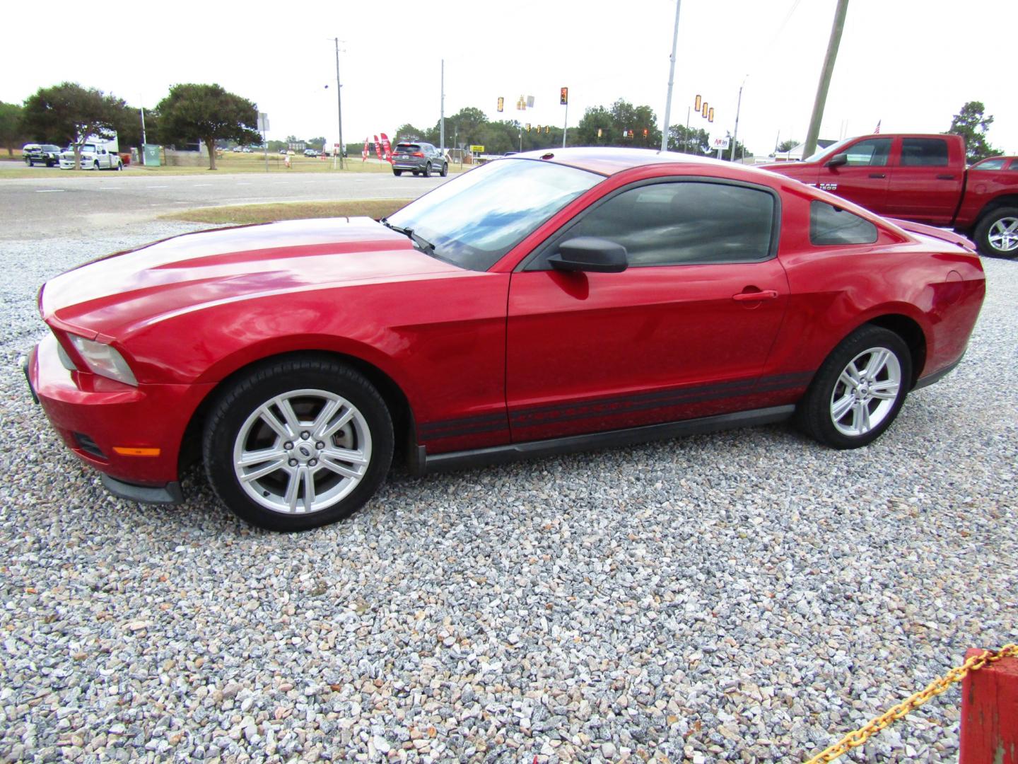 2011 Red /Black Ford Mustang (1ZVBP8AM4B5) with an V6 Cylinder Engine engine, Automatic transmission, located at 15016 S Hwy 231, Midland City, AL, 36350, (334) 983-3001, 31.306210, -85.495277 - Photo#0